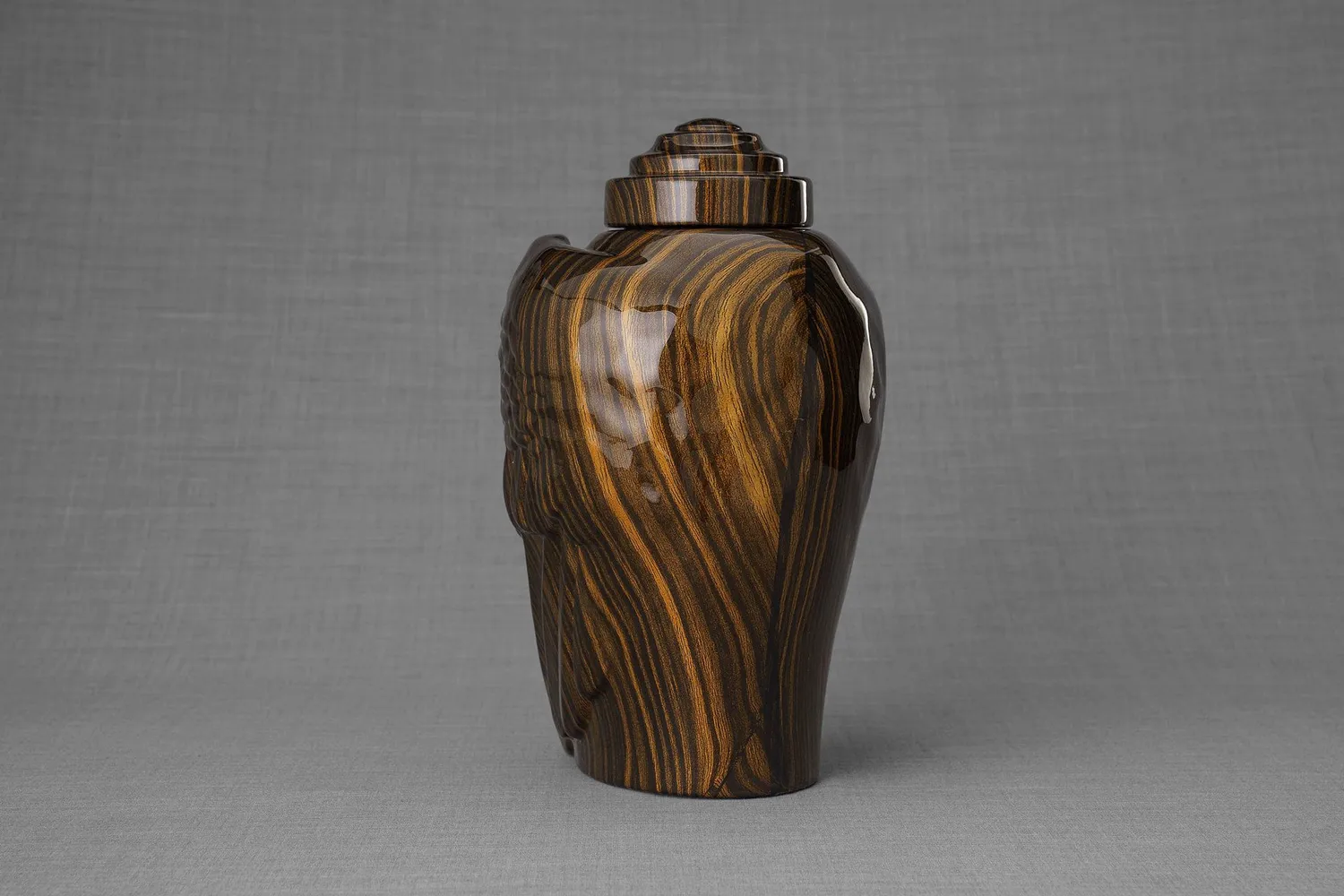 Pulvis Art Urns Ali WI-L urna ceramica strisce di legno