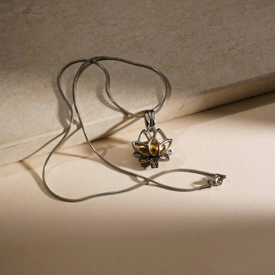 Pulvis Art Urns Bloom collana cineraria in acciaio inox