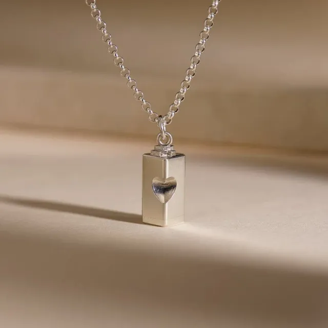 Pulvis Art Urns Cuore collana cineraria in argento per ceneri