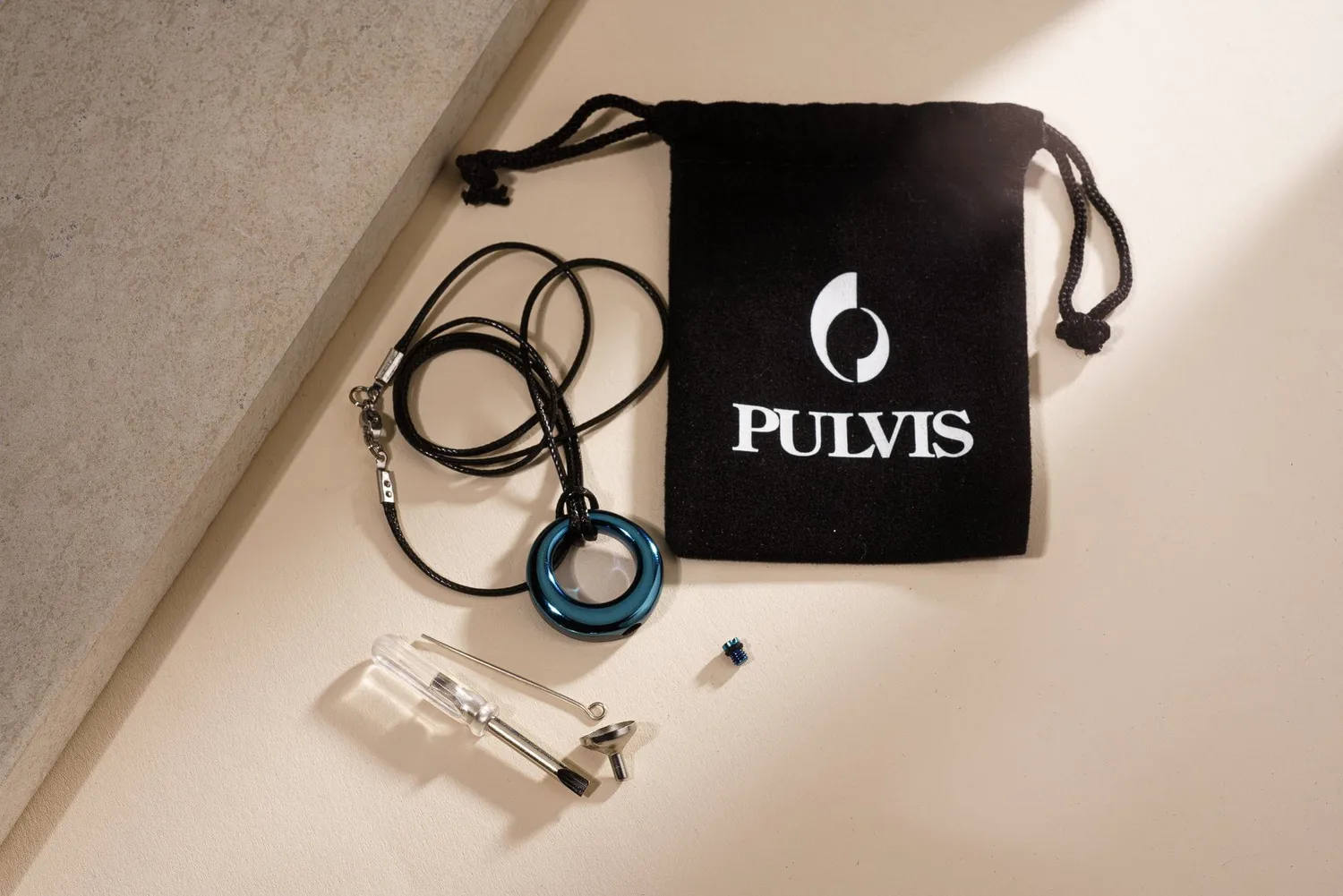 Pulvis Forever collana cineraria in acciaio