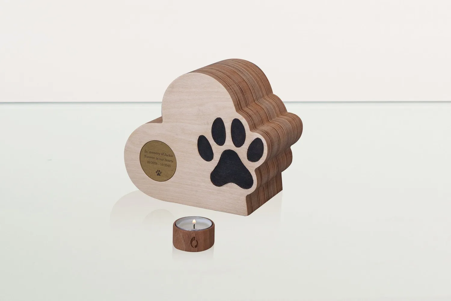 Pulvis Love Paw urna per animali in compensato con targhetta