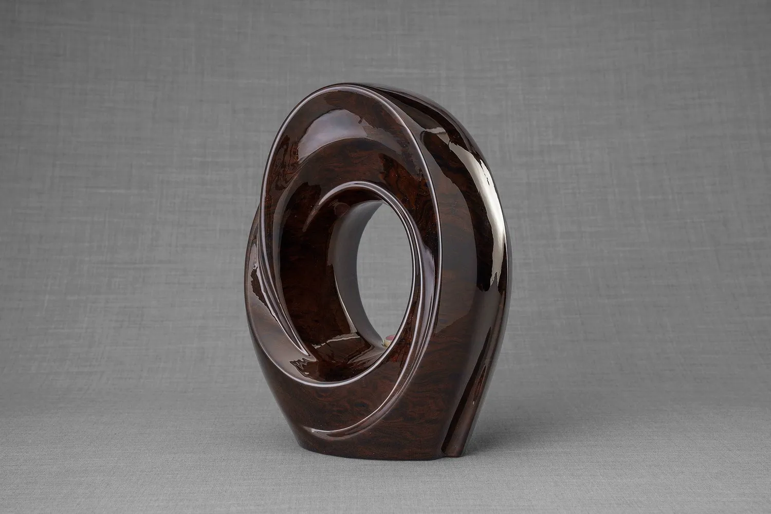 Pulvis Art Urns Il Passaggio urna grande in ceramica Hydroprint
