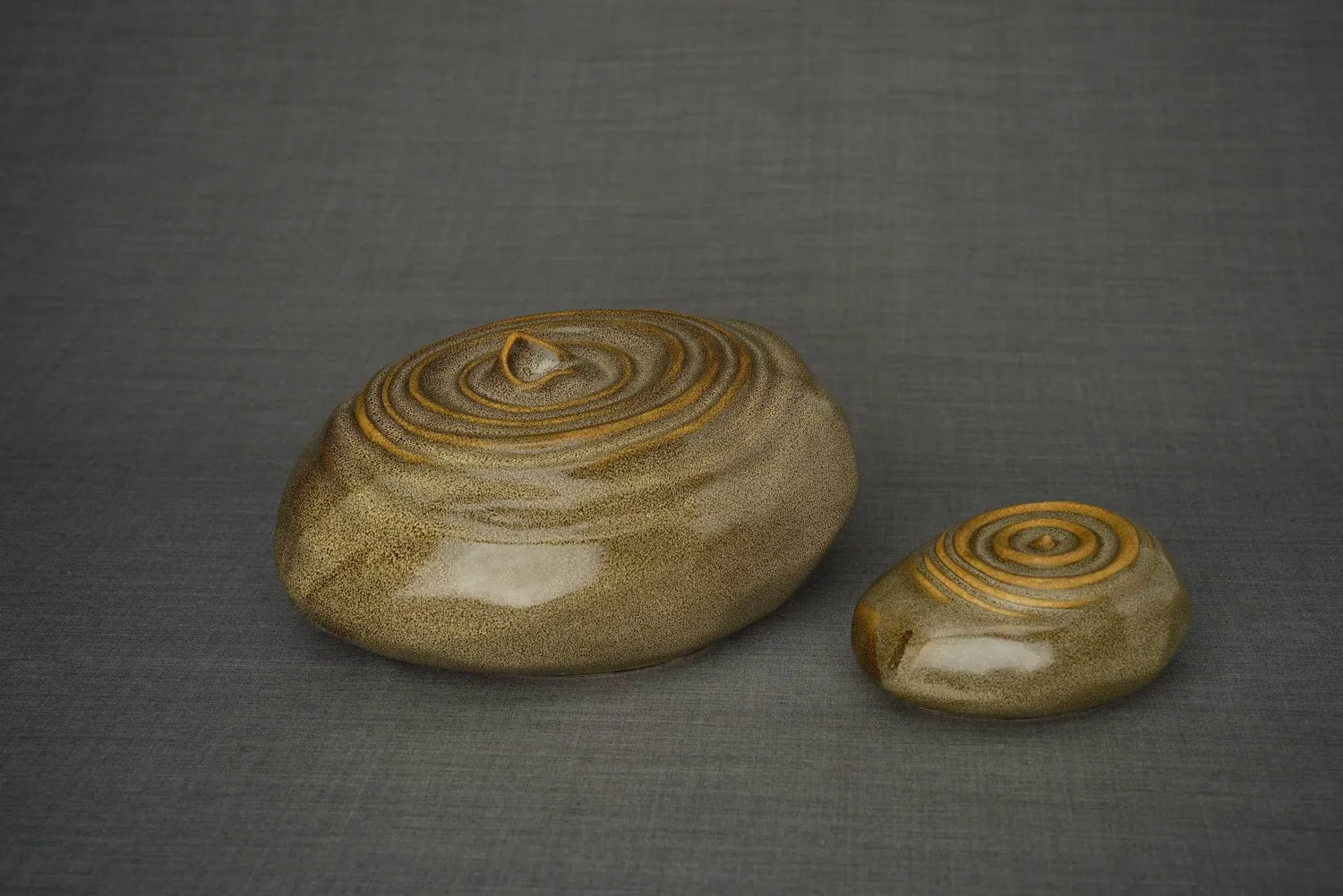 Pulvis Art Urns Risonanza set urne cinerarie ceramica