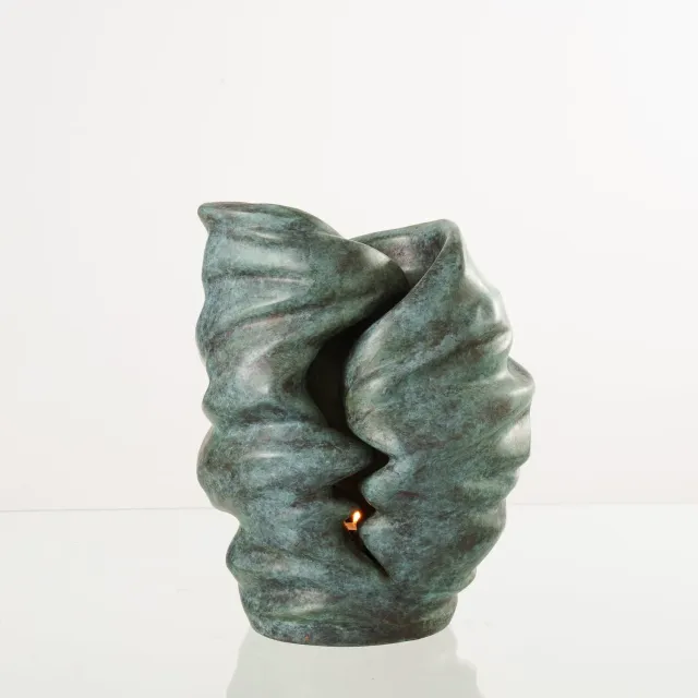 Pulvis Art Urns Light LI-L urna bronzo patina verde con candela