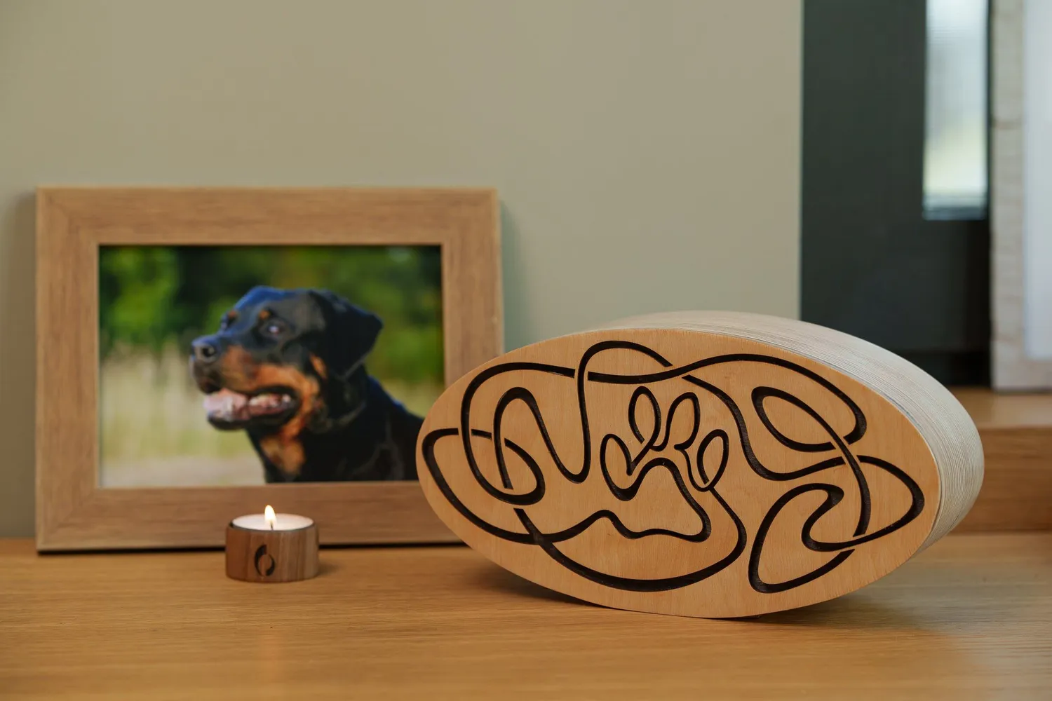 Pulvis Art Urns Cosmic Paw urna per animali legno multistrato 0,95 L