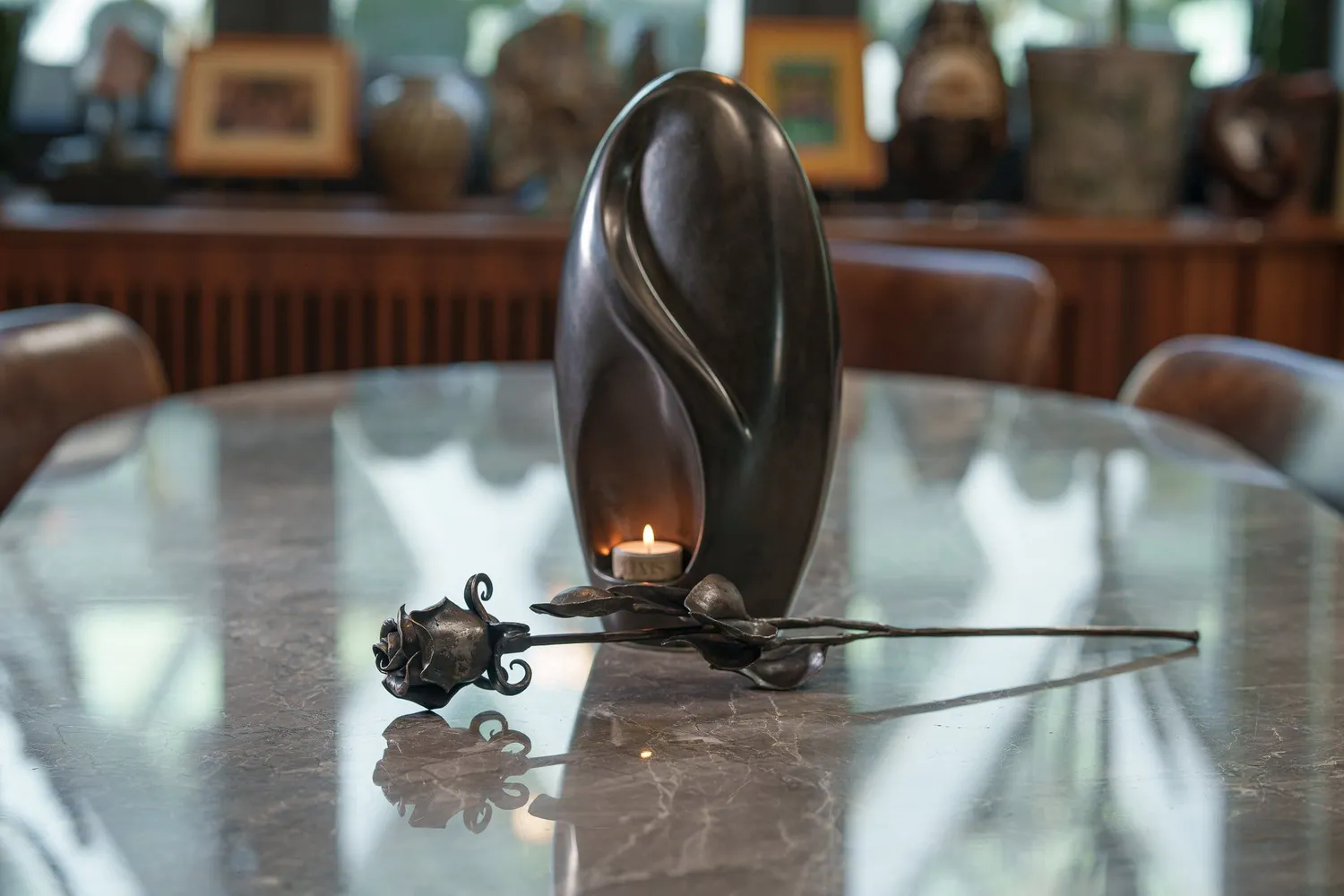 Pulvis Art Urns Rosa ROSE-IRON scultura ferro battuto