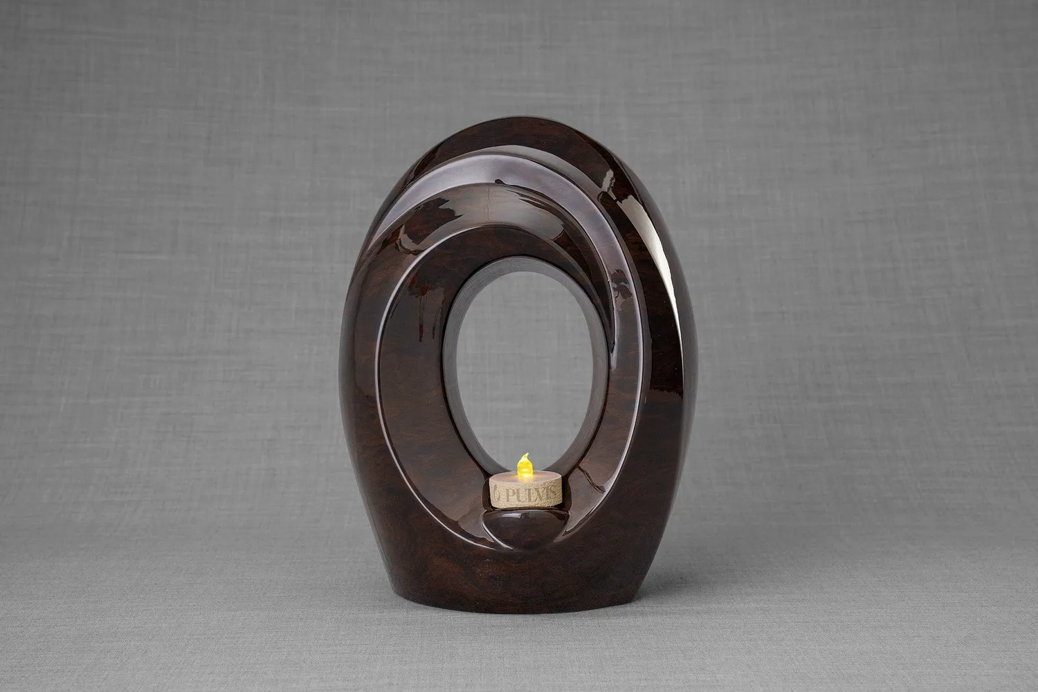 Pulvis Art Urns Il Passaggio urna grande in ceramica Hydroprint